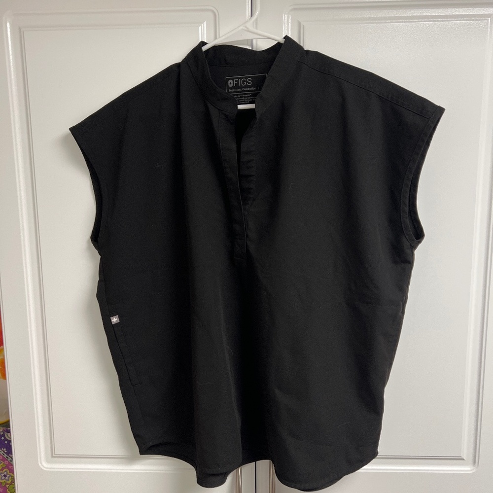 Large Figs set. Rafaela Oversized Scrub Top And Yola Skinny Scrub Pants